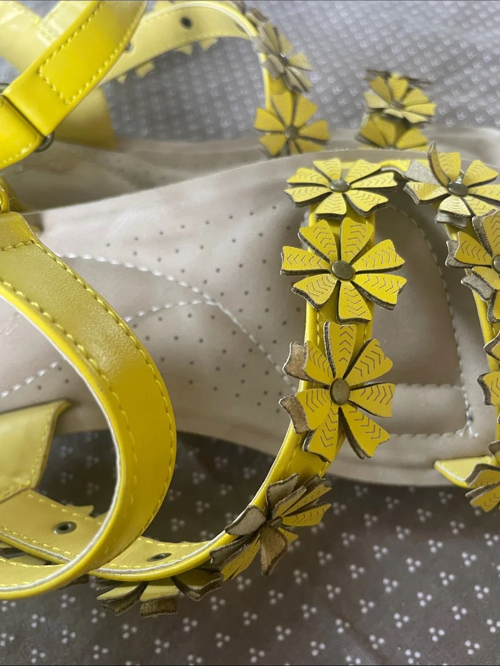 Annie comfort sandals